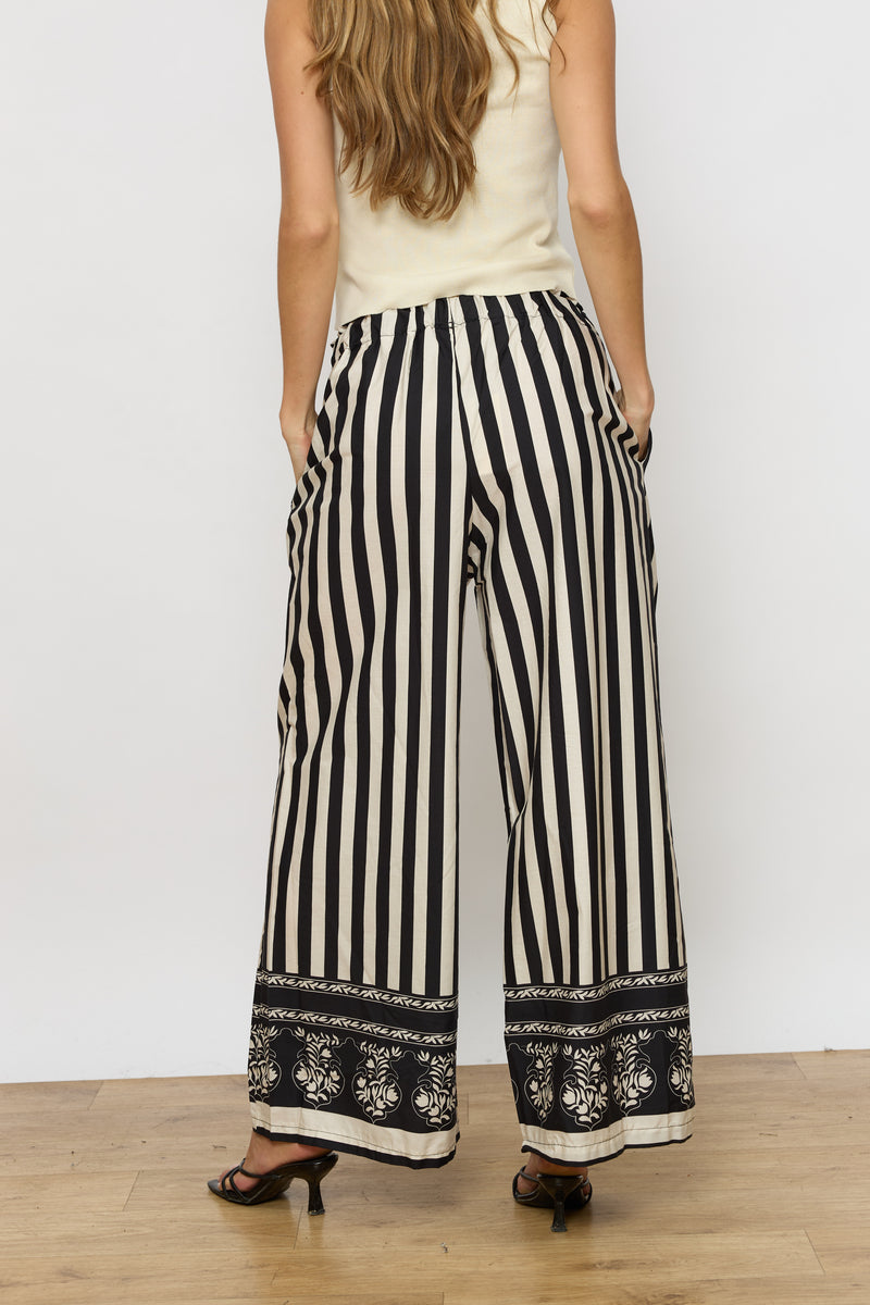 מכנס פסים כיווץ