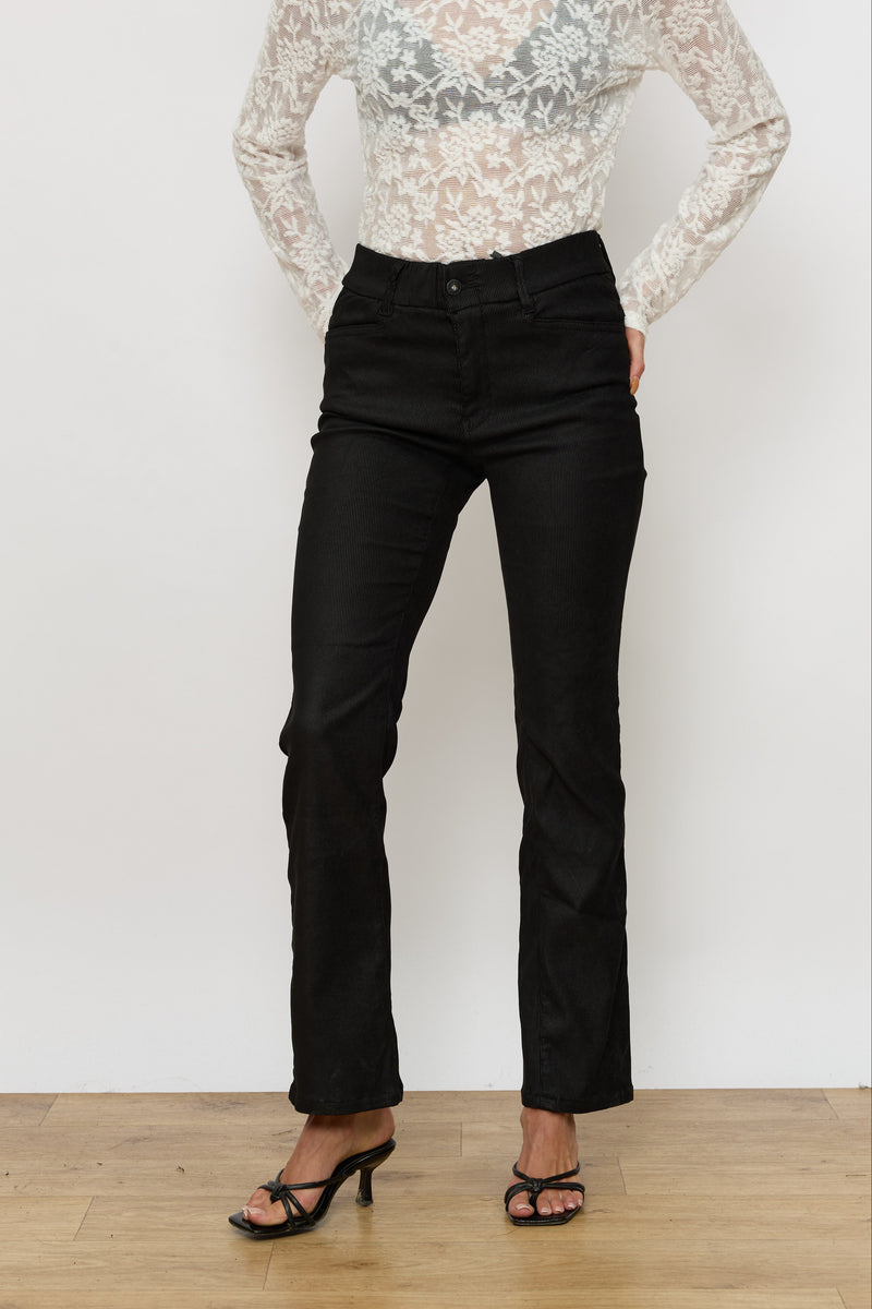 BEVY NOVEL קורדרוי