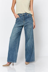 ג'ינס פרחים בצד