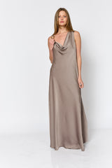 שמלה סאטן רבידה אבזם זהב