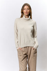 גולף סיומת תחרה בשרוול