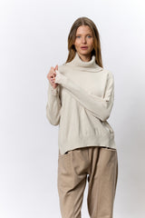 גולף סיומת תחרה בשרוול