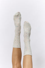 גרבי פתיתים צבעוניים