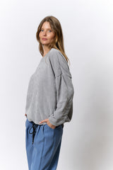 טופ ניקי קטיפה שרוך