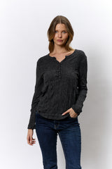 טופ שינה מקומט