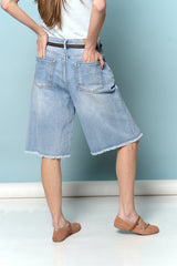 ג'ינס ברך גימור גזור