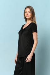 Jenny טופ סאטן שרוול קצר