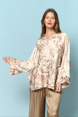 מכופתרת עטלף פרחונית סאטן