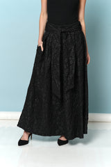 חצאית פרח סאטן