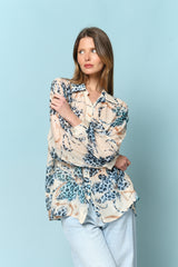 מכופתרת פרח מנומר