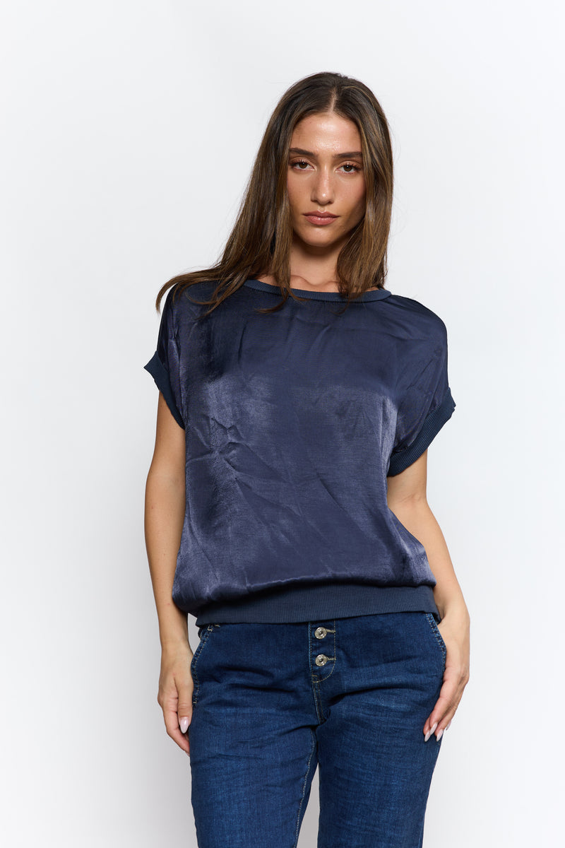 טופ סאטן מנג'ט