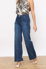 ג'ינס כיס מרובע