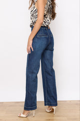 ג'ינס כיס מרובע