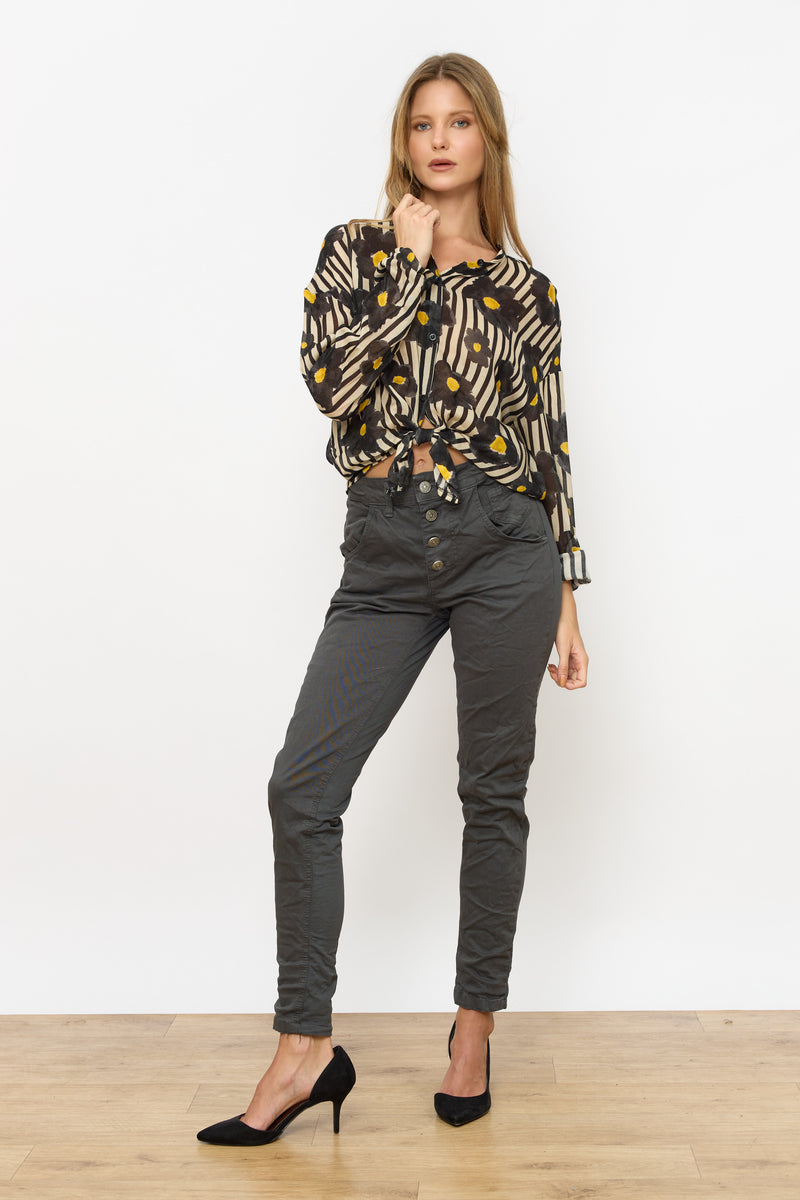 מכופתרת קשירה מודפסת