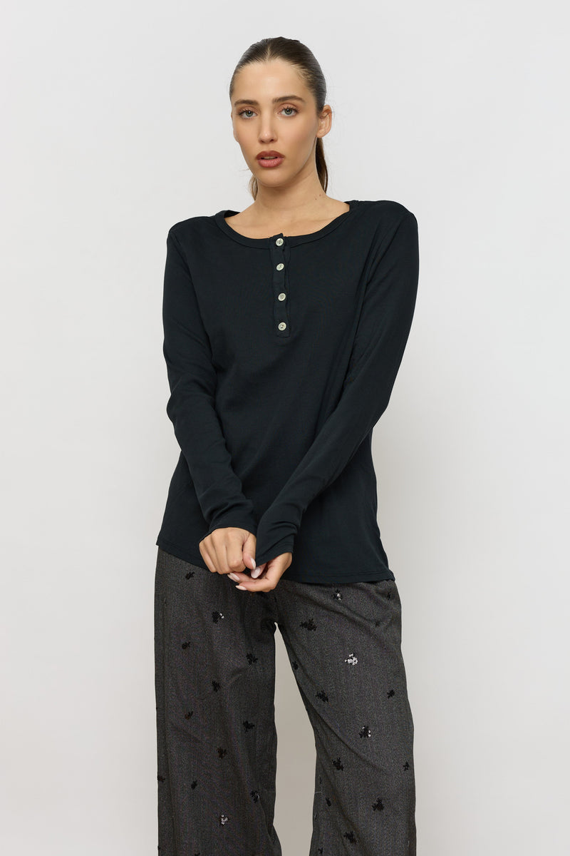 שינה עגול שרוול ארוך T