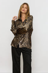 מכופתרת מנומרת כפתורי זהב