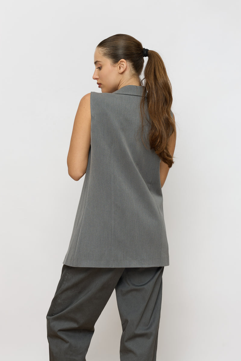 בלייזר ללא שרוול