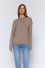 סריג ניקי גימור ריב