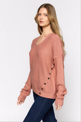 סריג כפתורים בצד