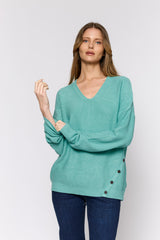 סריג כפתורים בצד