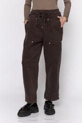 מכנס קורדרוי גומי כיס מרובע