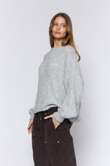 סריג ניקי בוקלה