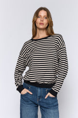 סריג ניקי פסים