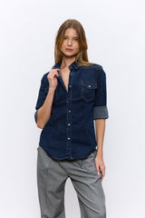 מכופתרת ג'ינס תיקתקים