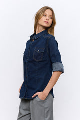 מכופתרת ג'ינס תיקתקים