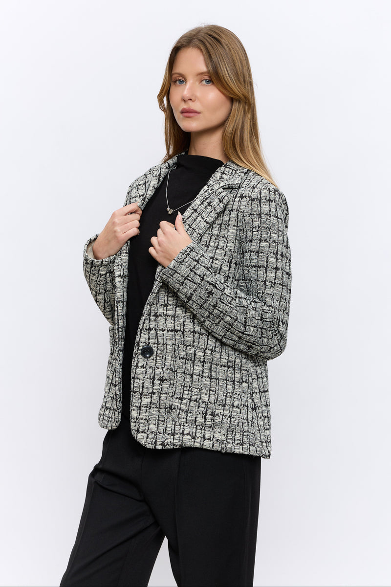 ג'קט בוקלה מחוייט