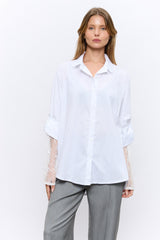 מכופתרת שרוולי תחרה