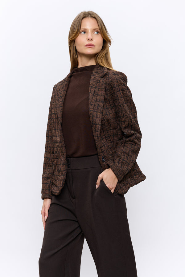 ג'קט בוקלה מחוייט