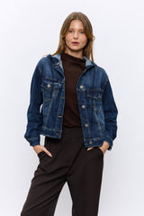 ג'קט ג'ינס קפוצ'ון