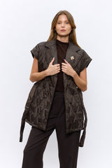 ג'קט קווילט ללא שרוול