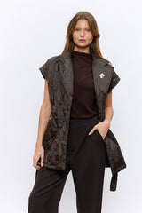 ג'קט קווילט ללא שרוול