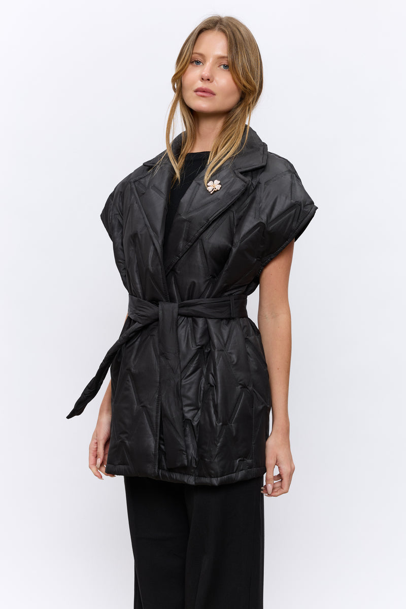 ג'קט קווילט ללא שרוול