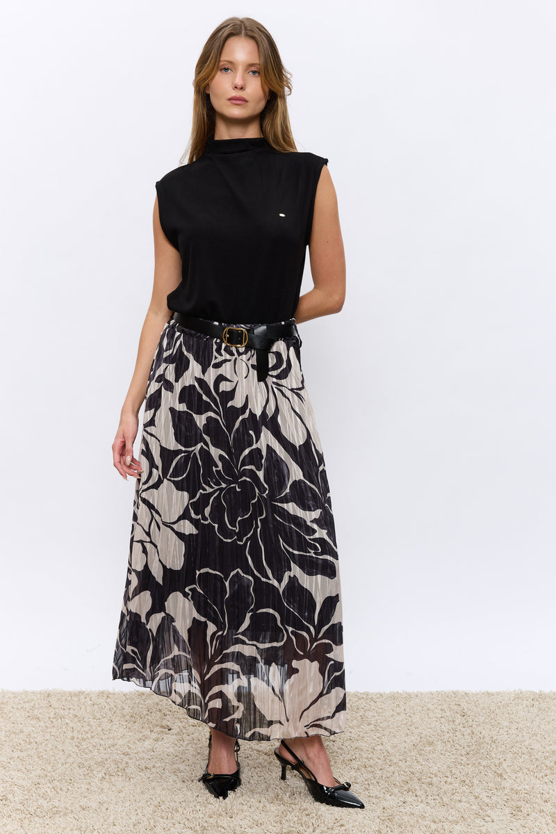 חצאית עלים שקפקפה