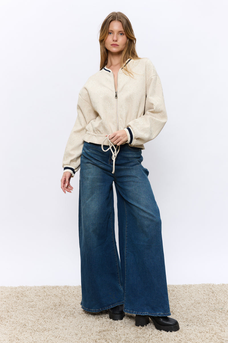 ג'קט שילוב תחרה יהלומים