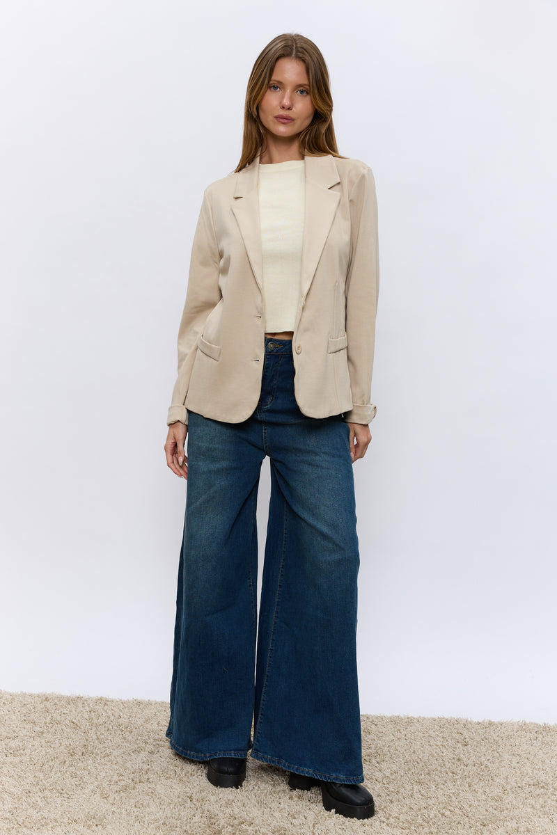 ג'קט מחוייט בייסיק