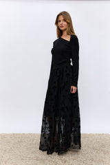 חצאית רזיל פרח קטיפה