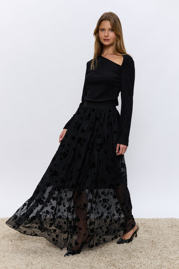 חצאית רזיל פרח קטיפה