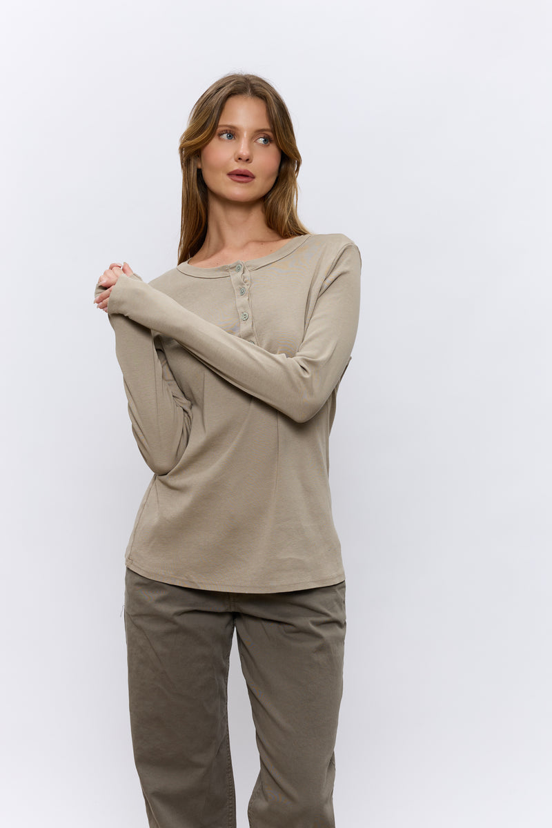 שינה עגול שרוול ארוך T