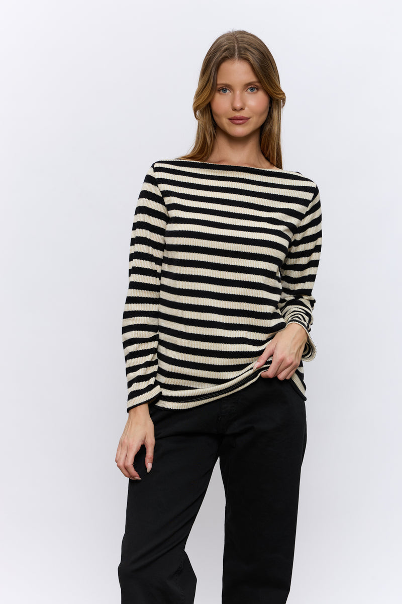 סריג סירה פסים