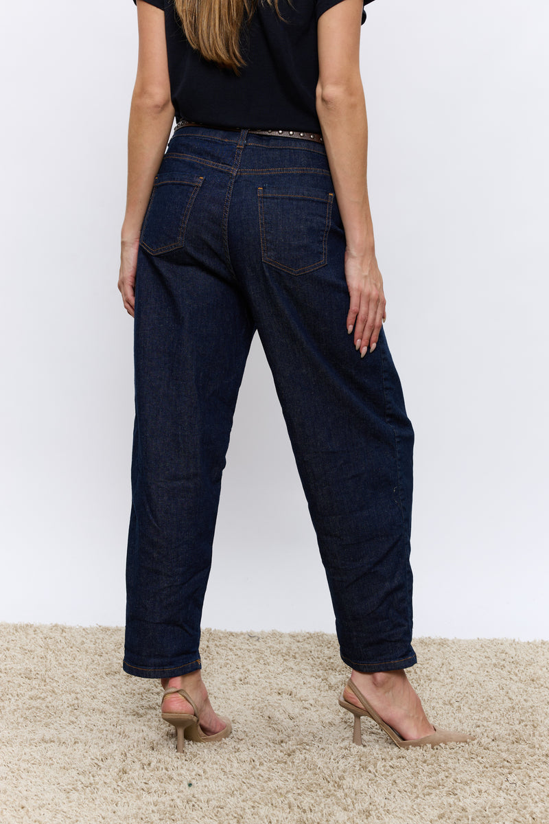 חגורת ניטים+LOOSE ג'ינס