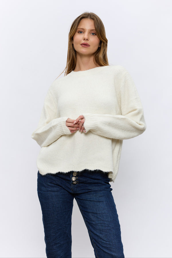 סריג תכשיט בגב