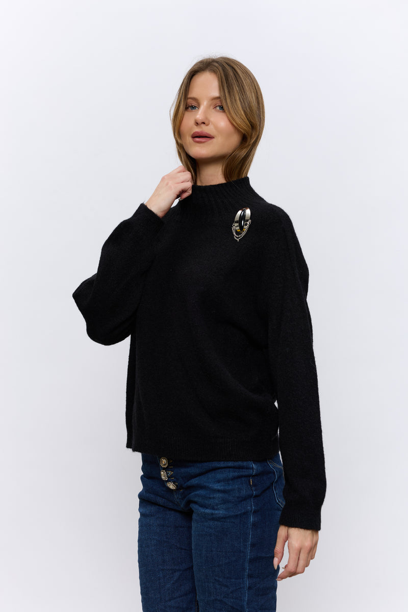 סריג חצי גולף+סיכה