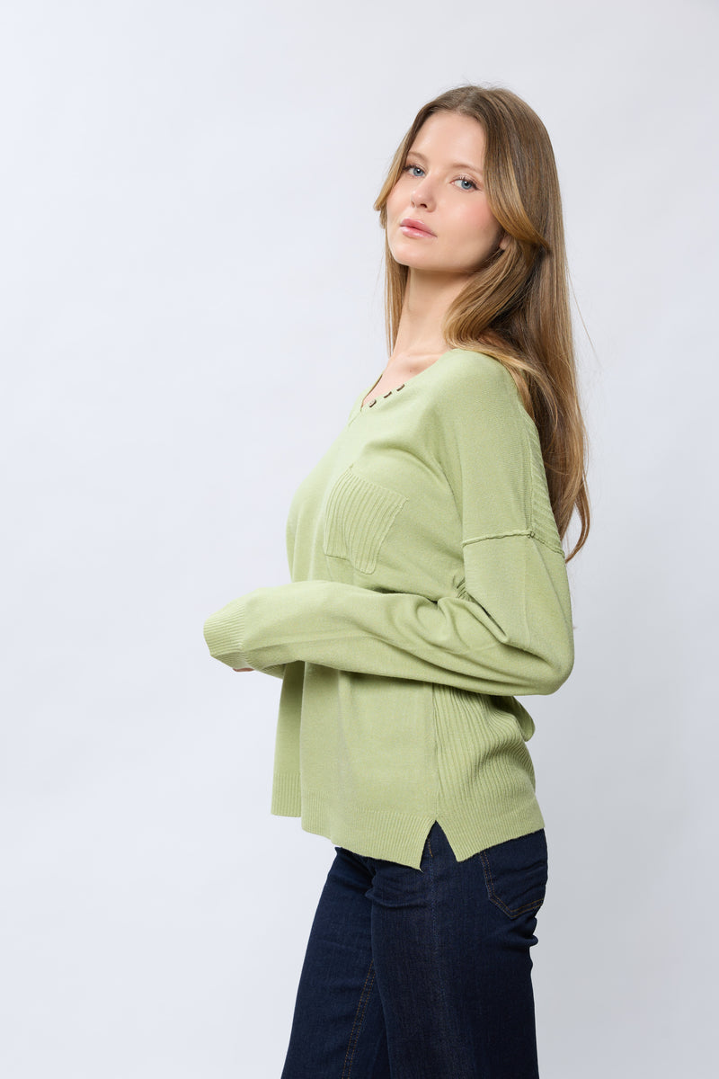 סריג וי ריב בגב