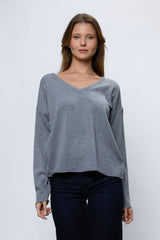 סריג וי ריב פפיונים בגב