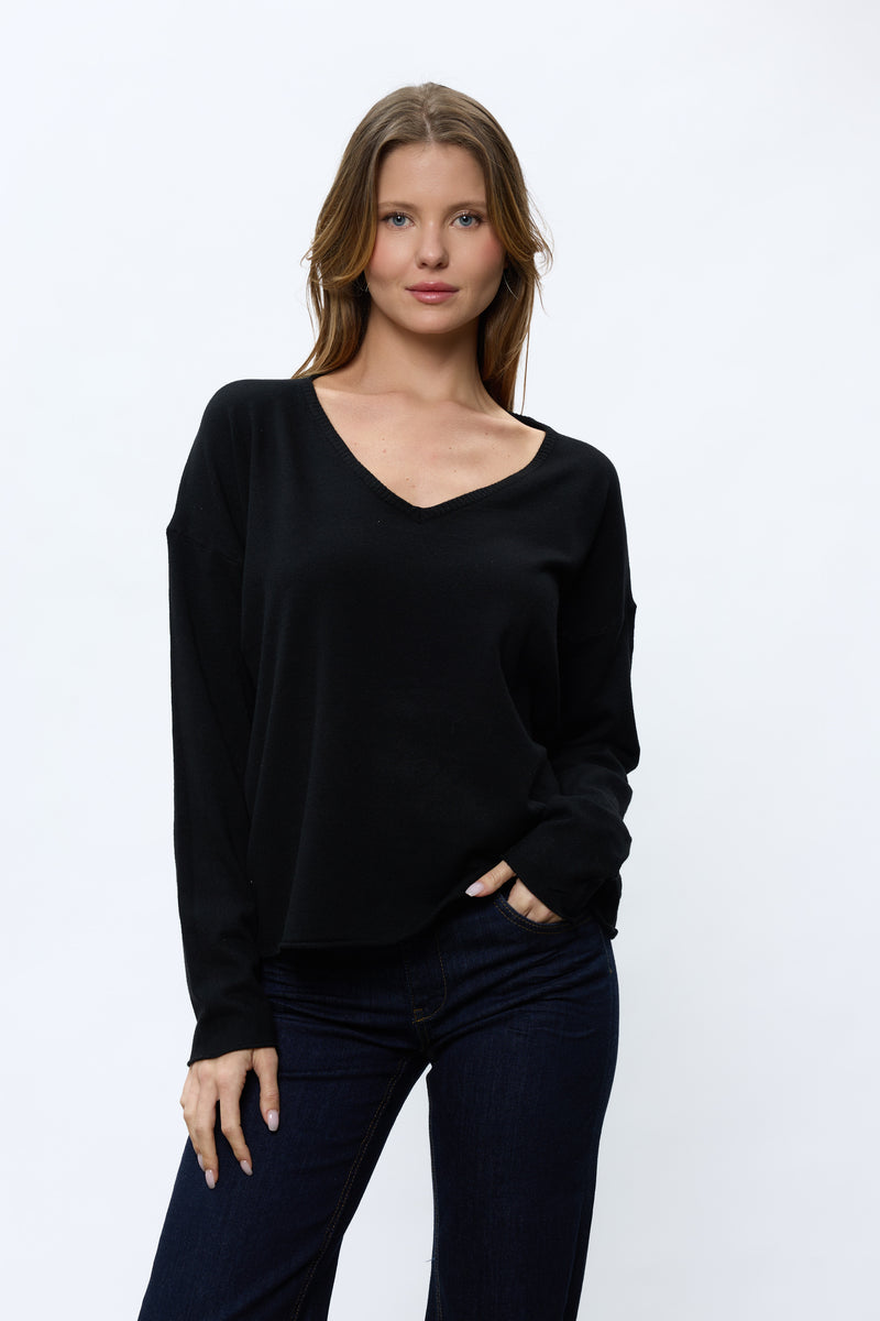 סריג וי ריב פפיונים בגב