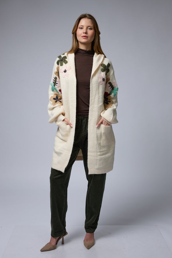 עליונית סריג רקמת פרחים